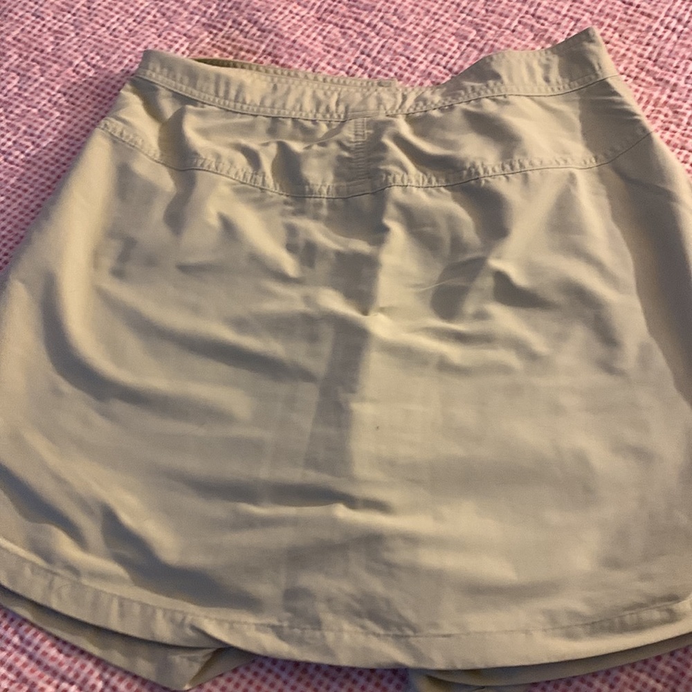 LL Bean skort - Picture 3 of 5